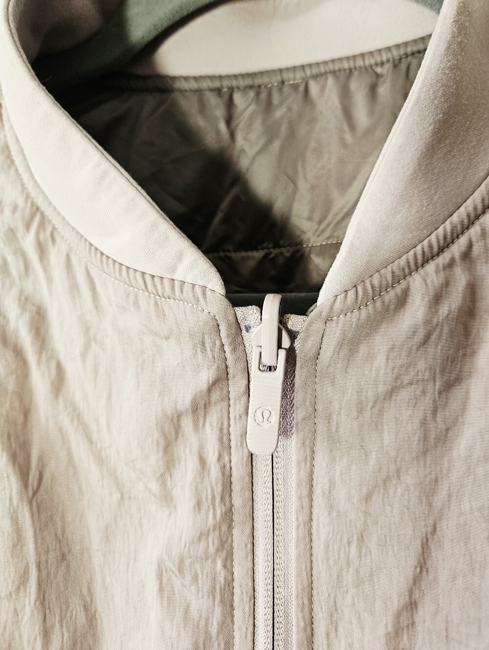 Lululemon Non-Stop Bomber *Reversible Size 10 Pink Fawn Puffer Jacket - Picture 5 of 10